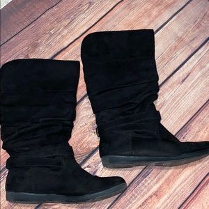 Suede Mid Calf Scrunch boot